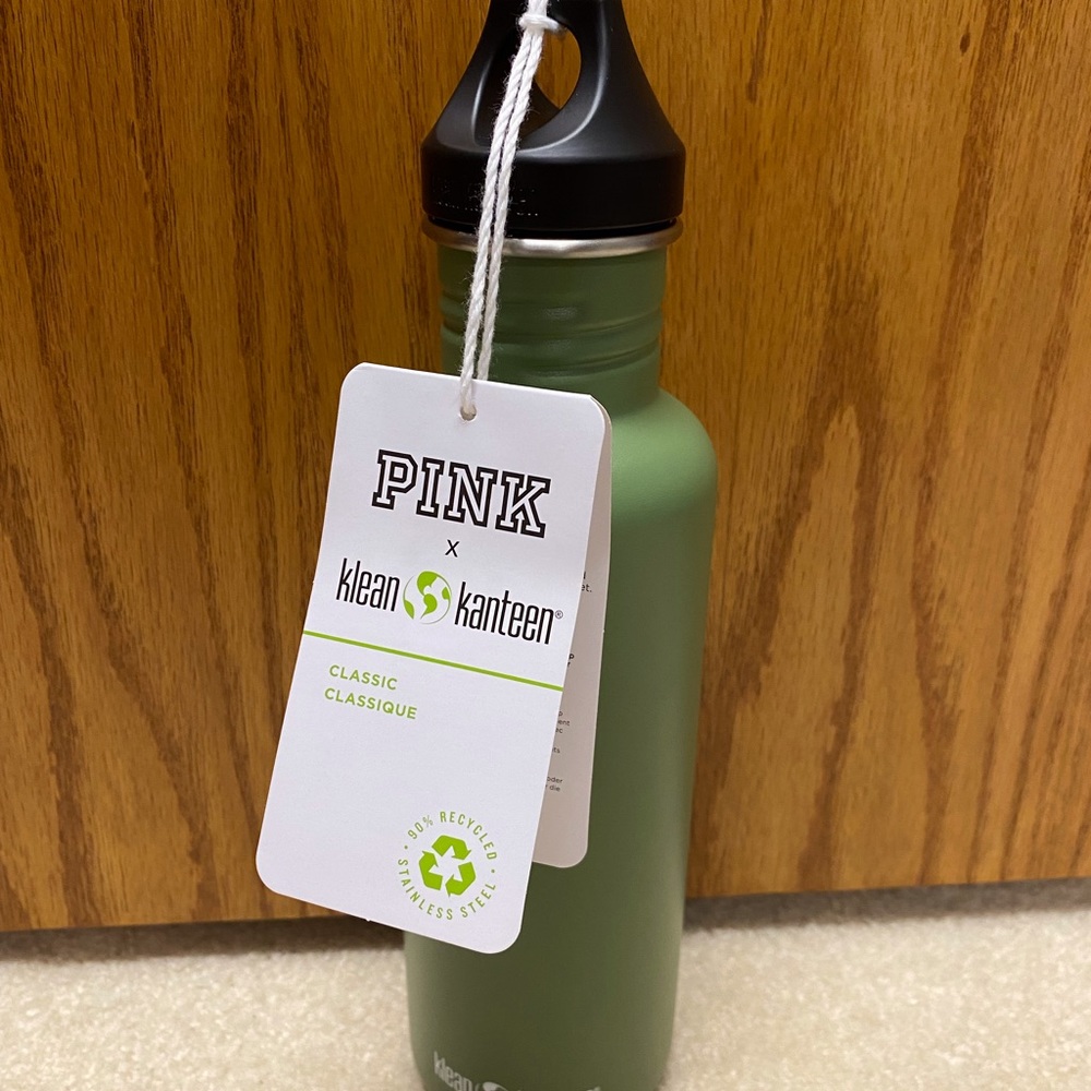 PINK stainless steel water bottle.